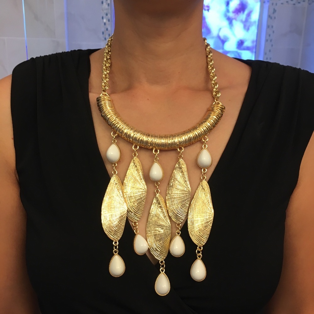 Lily Pulitzer Gold Shell Necklace